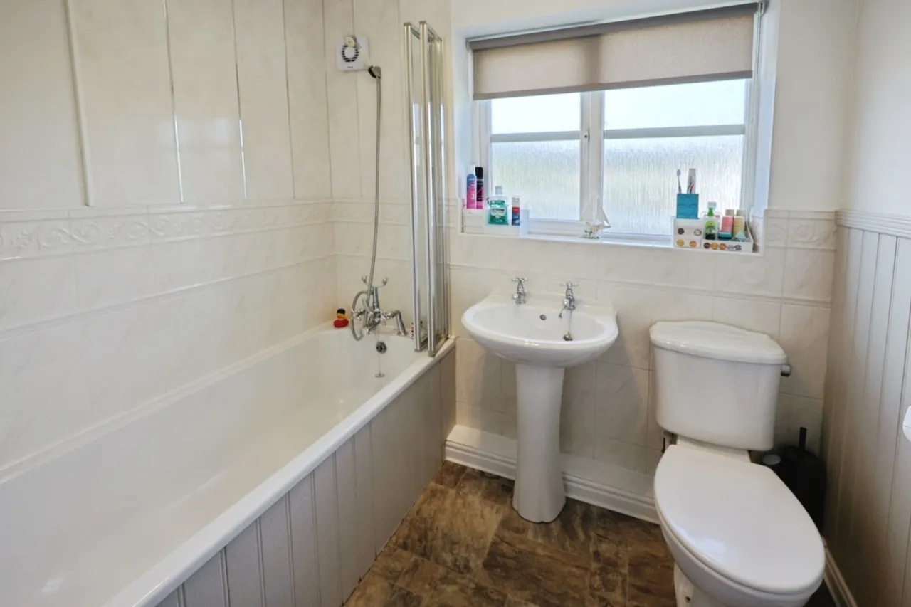 Trinity Gardens, Willington, DL15, photo 13