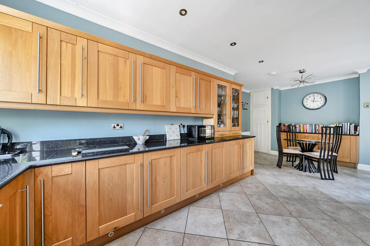 Silverston Avenue, Bognor Regis, PO21, photo 9