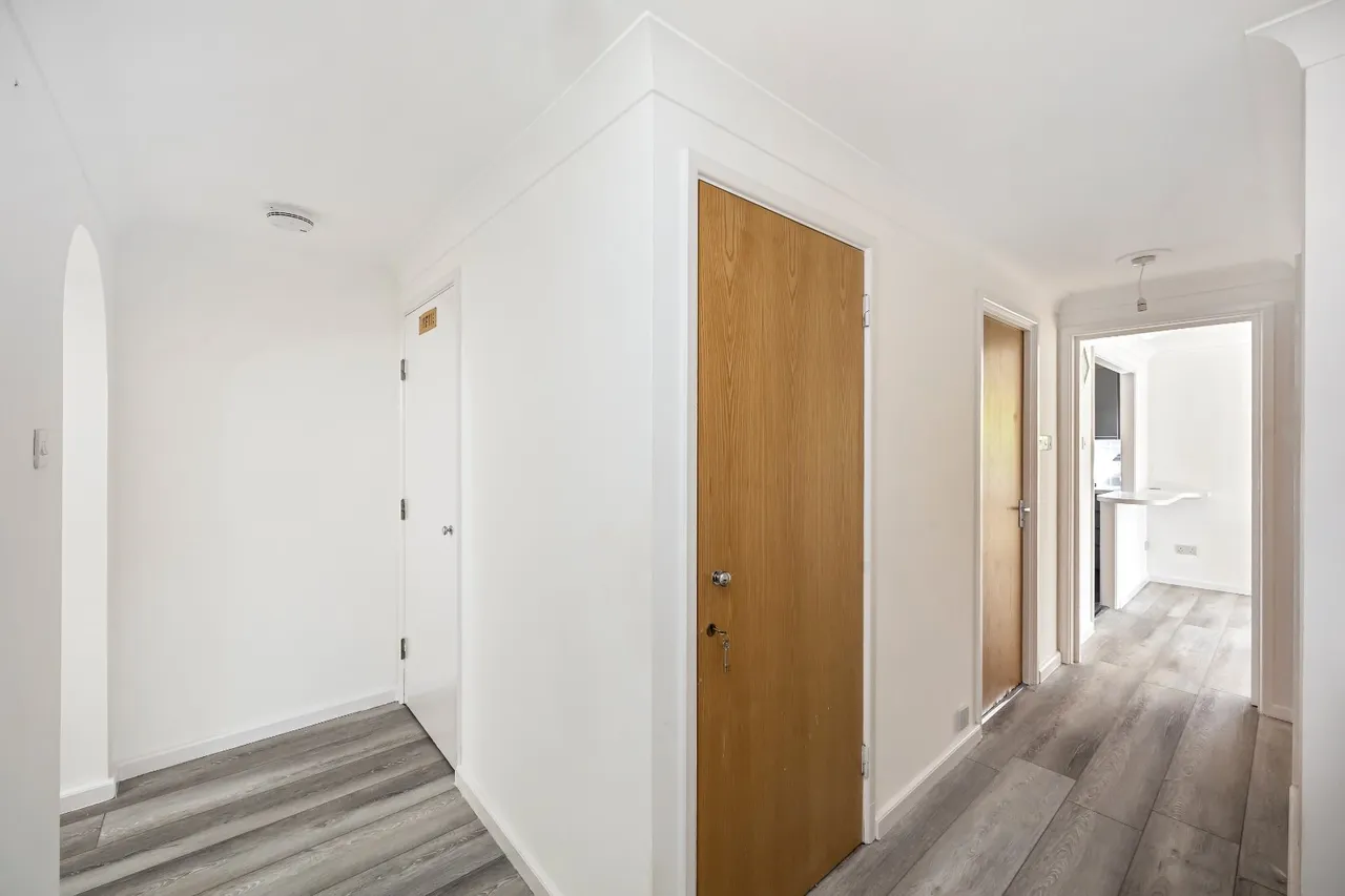 Tower Gate, Preston Village, BN1, photo 8