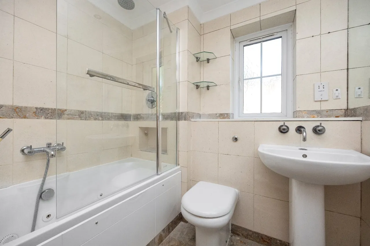 Tower Gate, Preston Village, BN1, photo 17