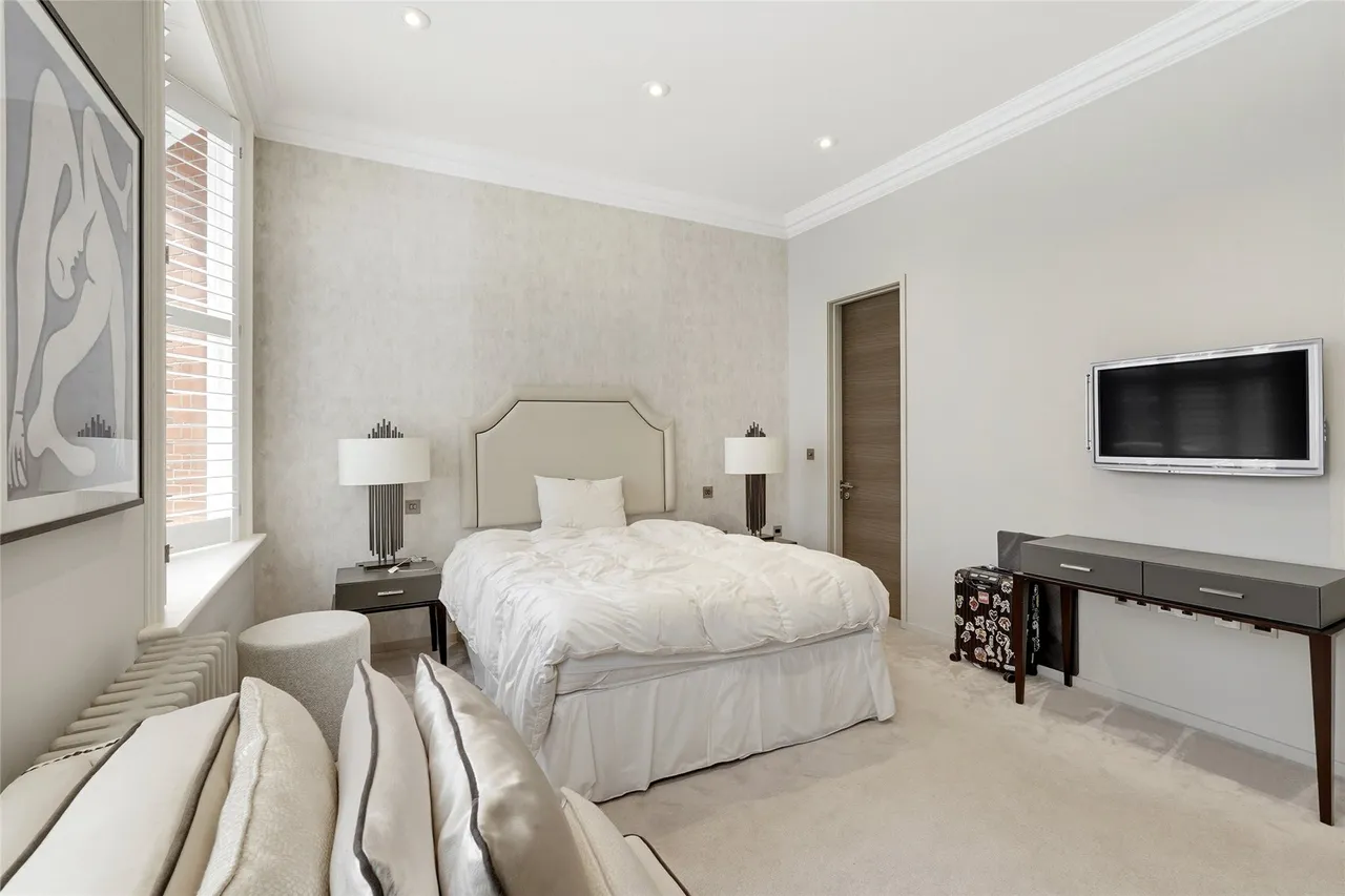 Sloane Court West, Chelsea, SW3, photo 10