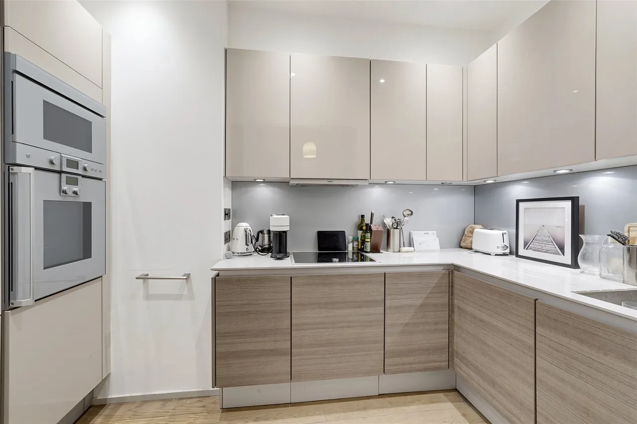 Sloane Court West, Chelsea, SW3, photo 8