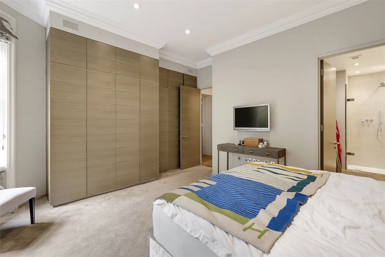 Sloane Court West, Chelsea, SW3, photo 12