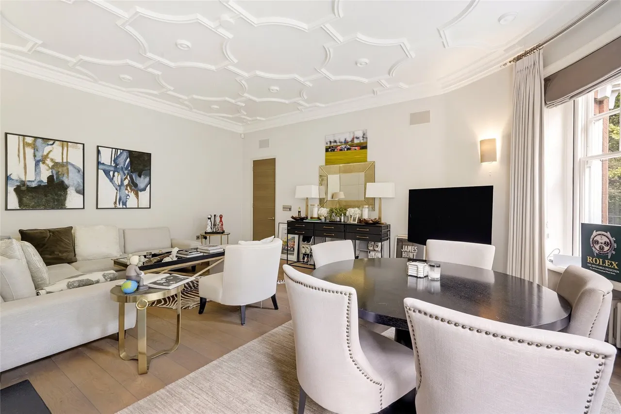 Sloane Court West, Chelsea, SW3, photo 5