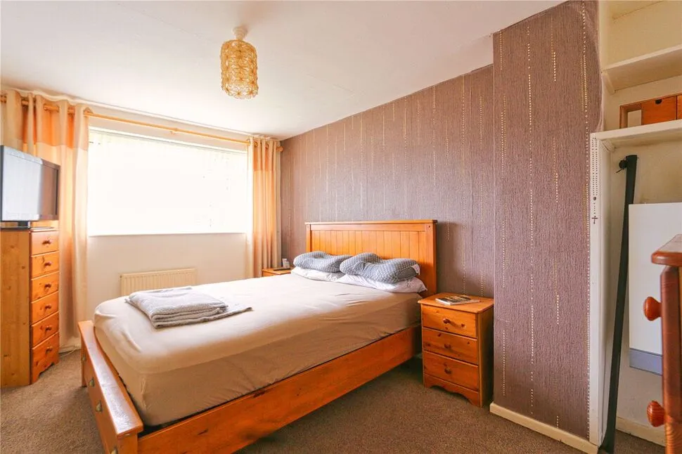Jackson Gardens, Denton, Greater Manchester, M34, photo 3