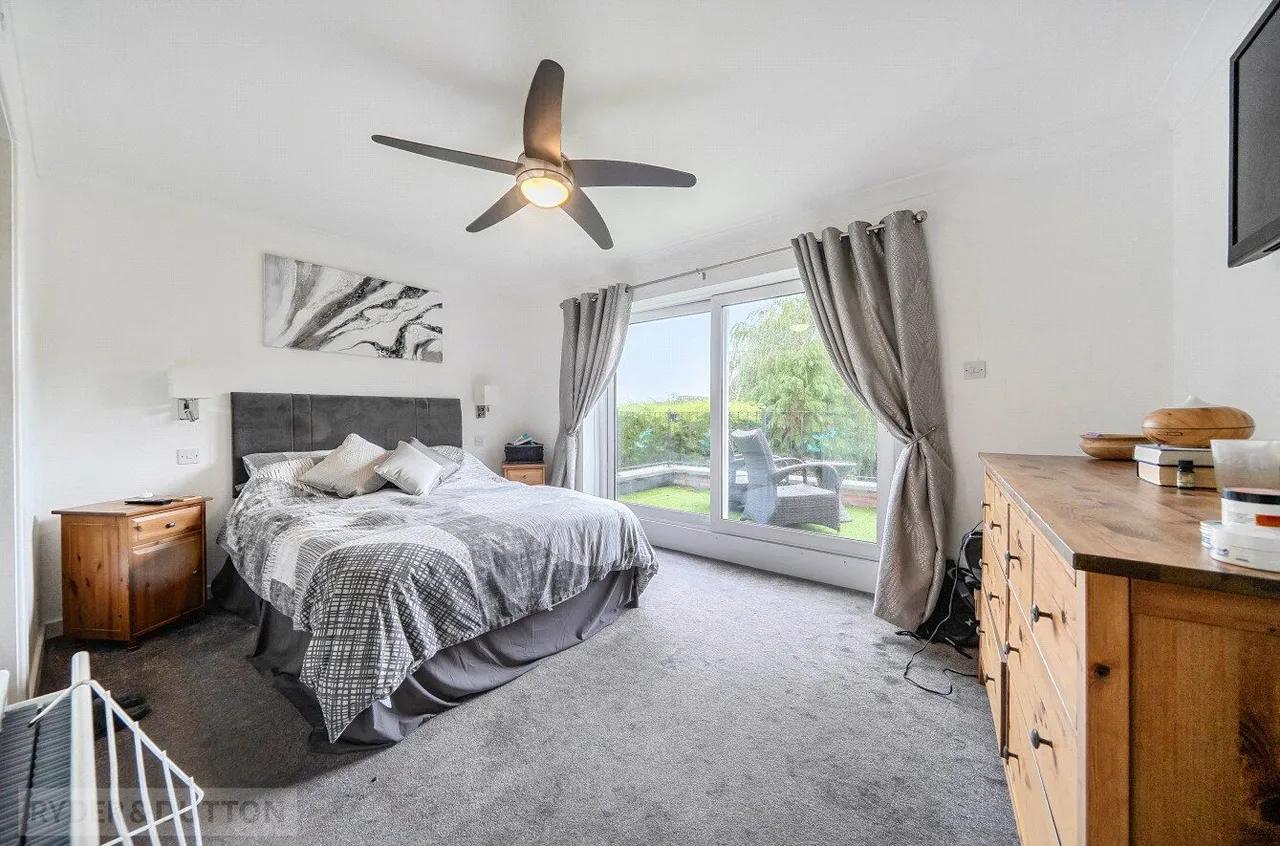 Tandlewood Park, Royton, OL2, photo 9