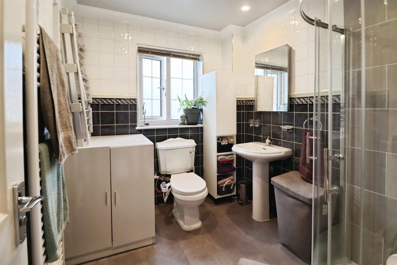 Osprey Close, Penarth, CF64, photo 18