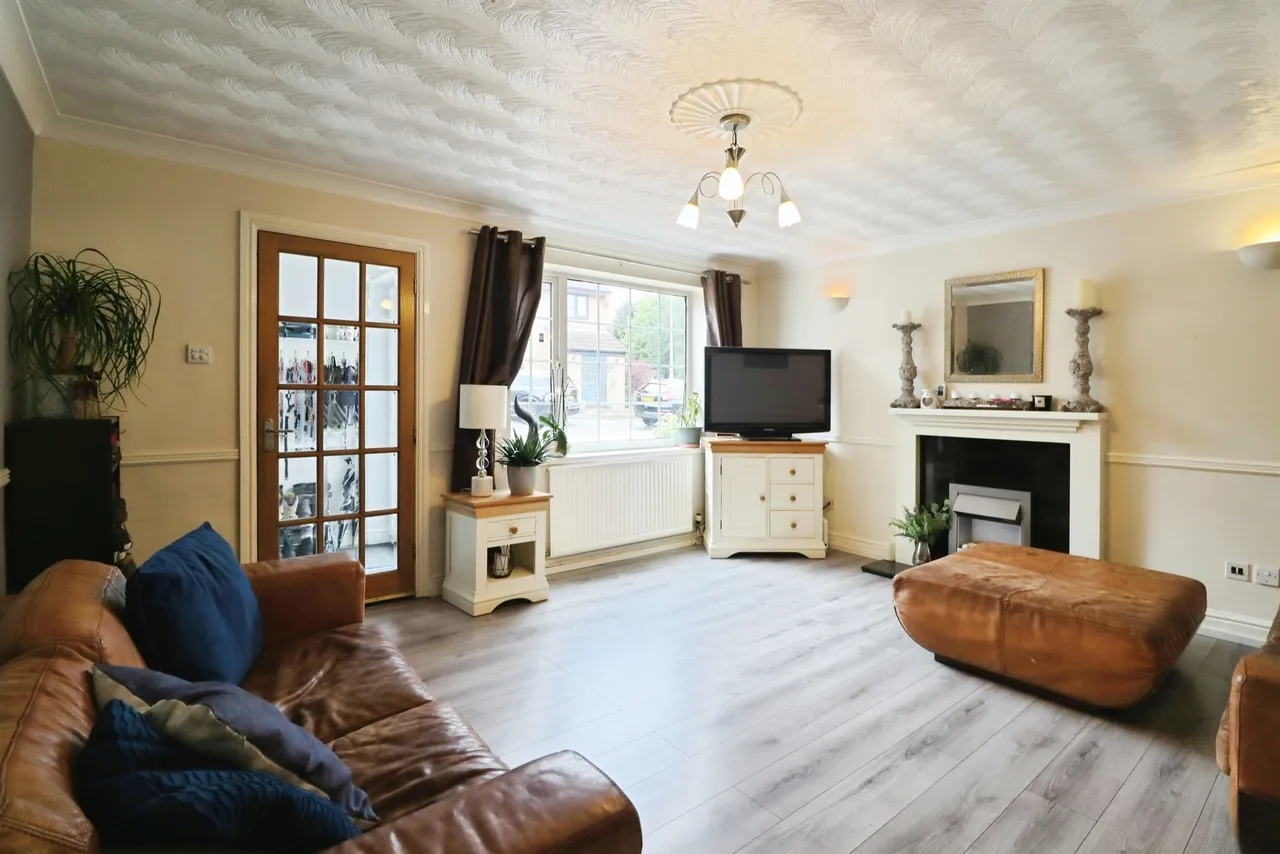 Osprey Close, Penarth, CF64, photo 2