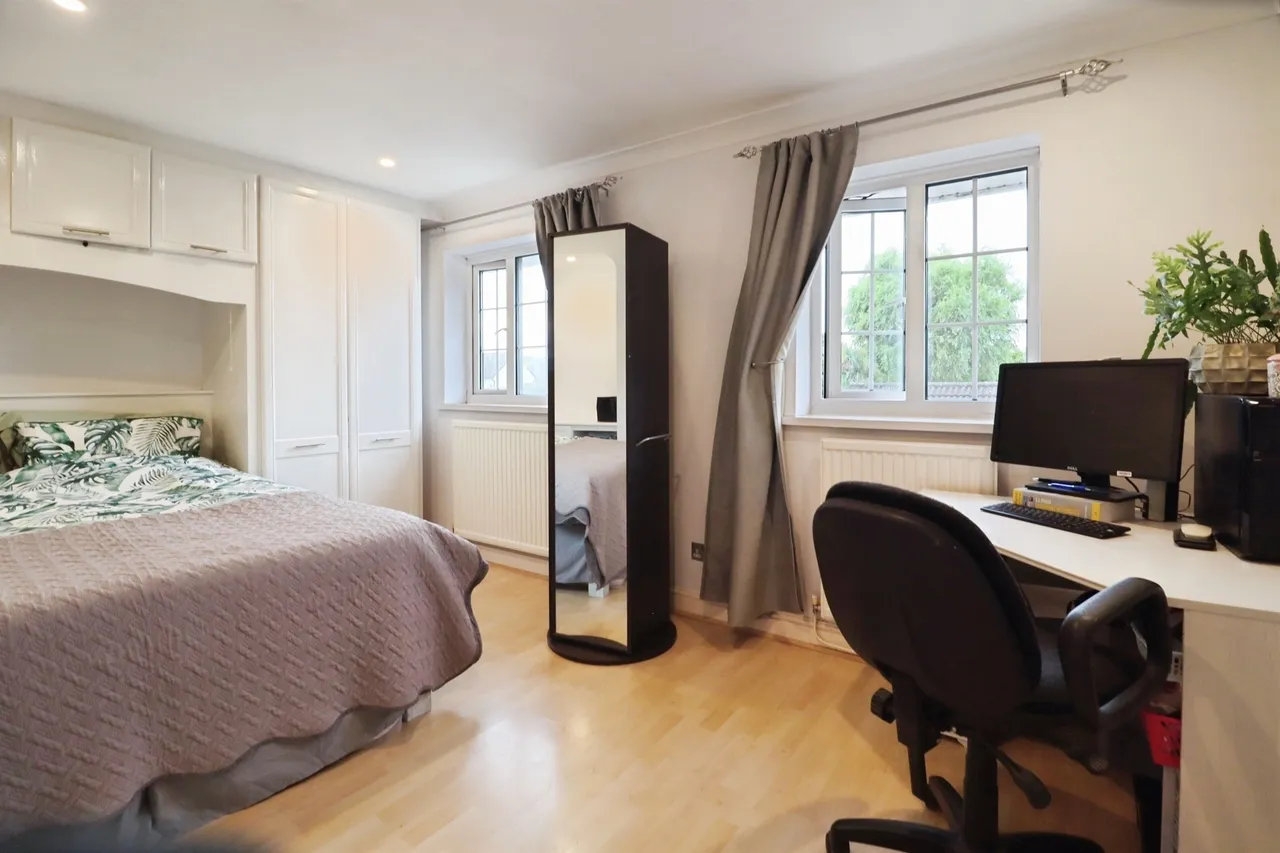 Osprey Close, Penarth, CF64, photo 11