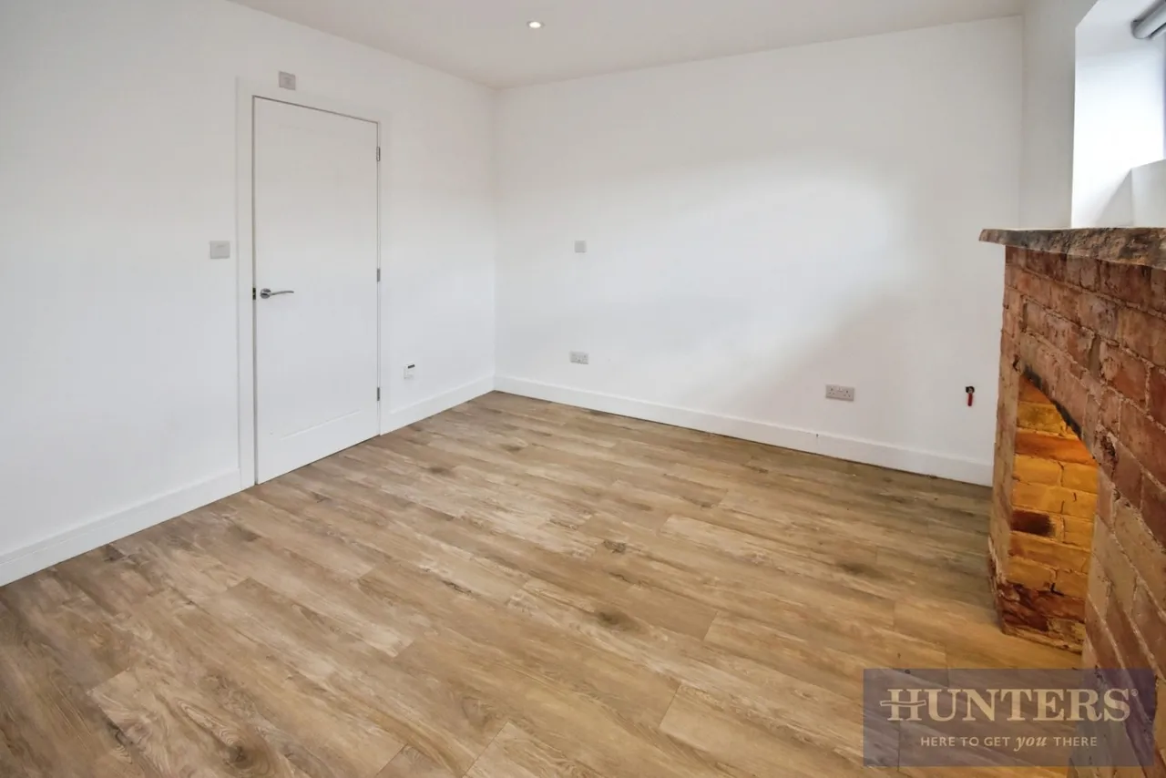 Bell Street, LE18, photo 5