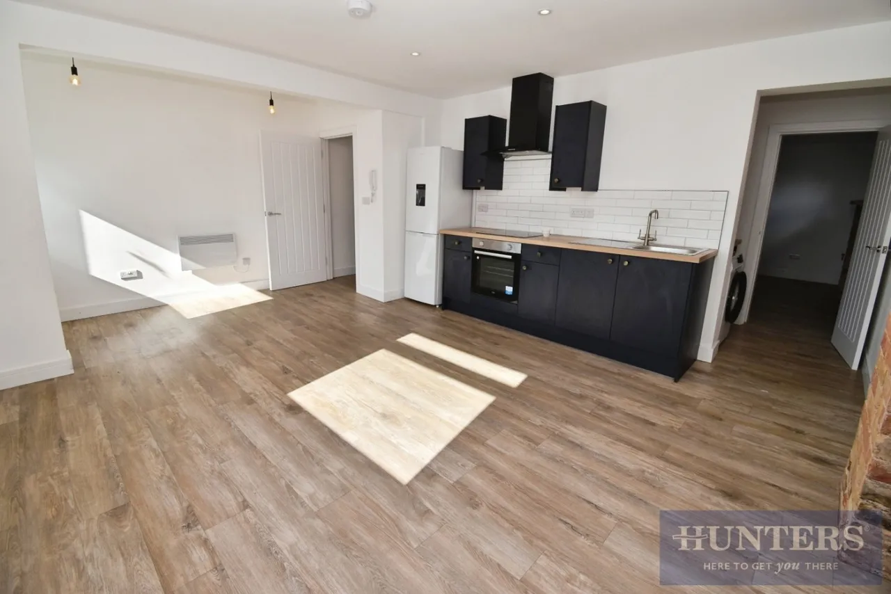 Bell Street, LE18, photo 4