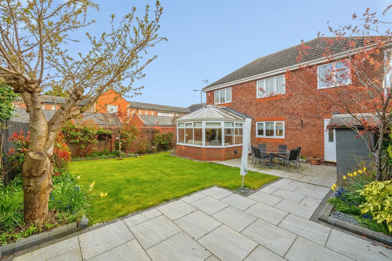 Merlin Way, Mickleover, DE3, photo 19