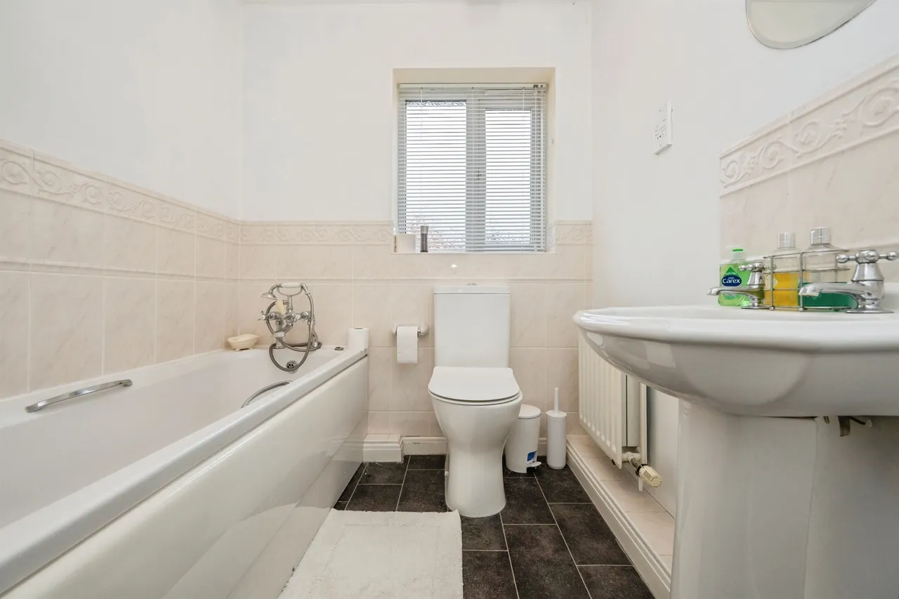 Merlin Way, Mickleover, DE3, photo 18