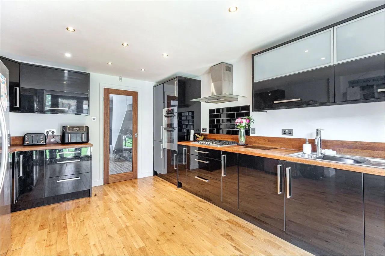 Avonbank Close, Hunt End, Redditch, Worcestershire, B97 5XR, photo 8