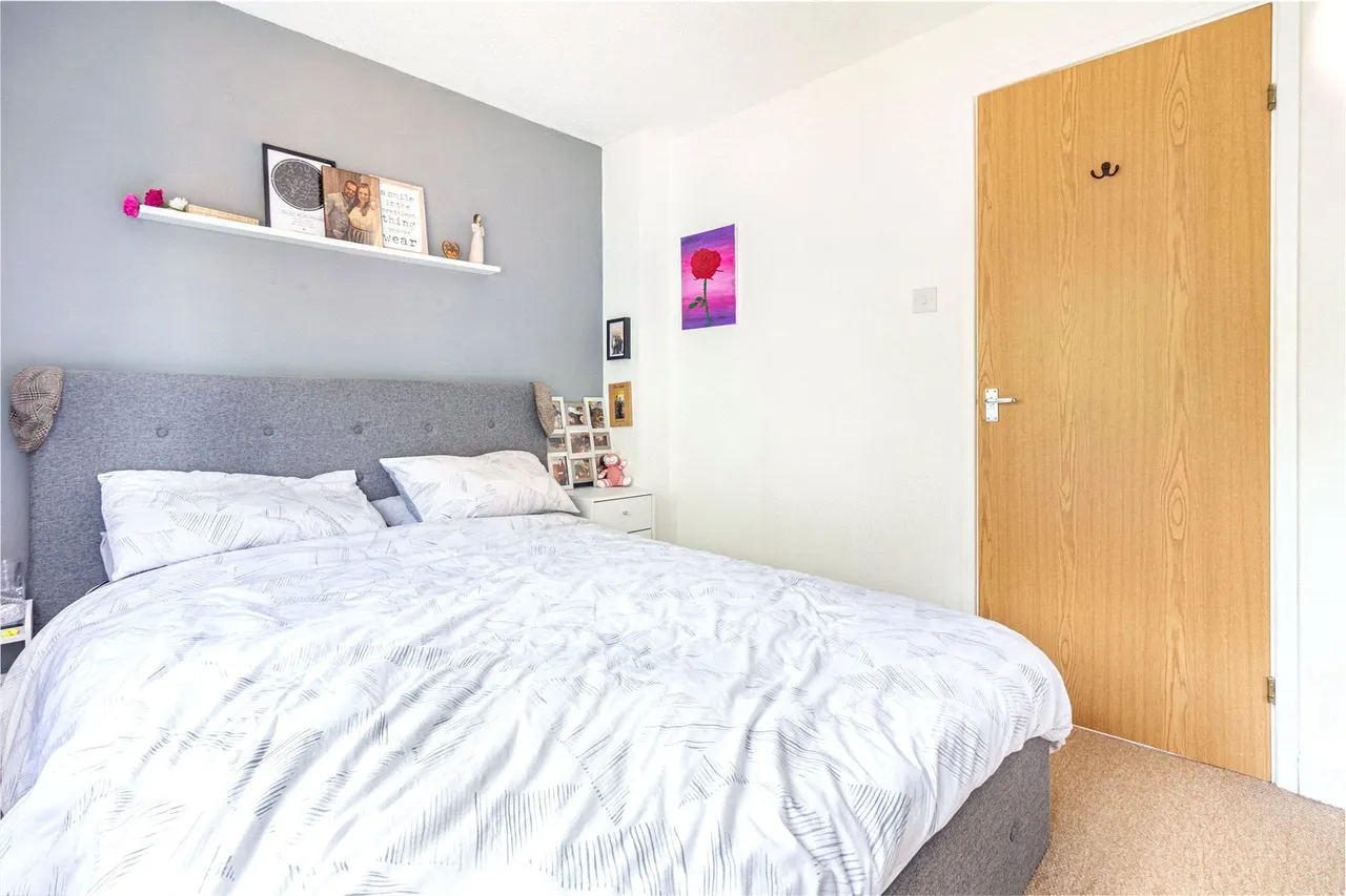 Avonbank Close, Hunt End, Redditch, Worcestershire, B97 5XR, photo 14