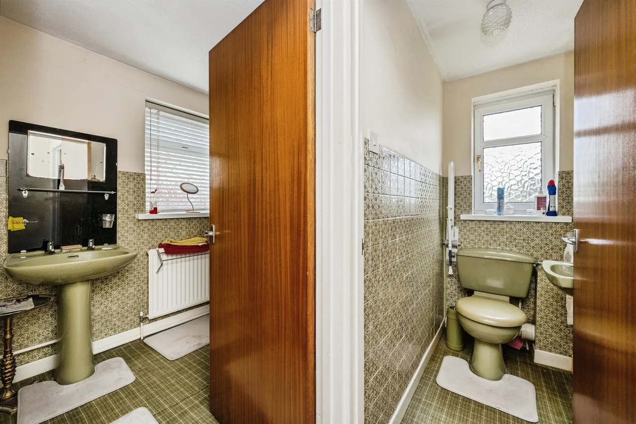 Alexandra Road, Swansea, SA4, photo 15