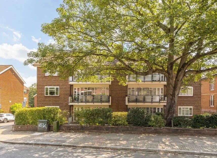 Freeland Park, Hendon, NW4, photo 9
