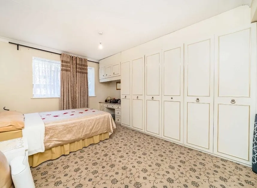 Freeland Park, Hendon, NW4, photo 7