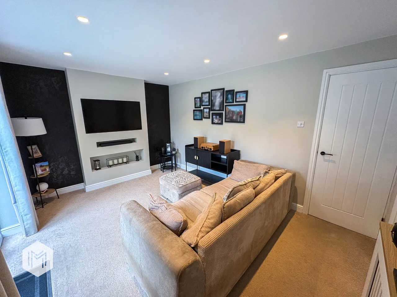 Peasley Close, Padgate, Warrington, WA2 0QB, photo 2