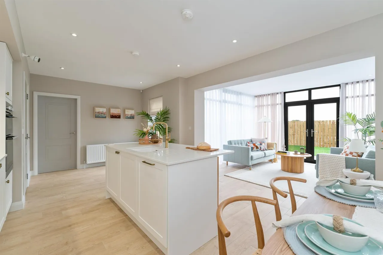 High Trees Including Sunroom, Donaghadee, BT21, photo 12