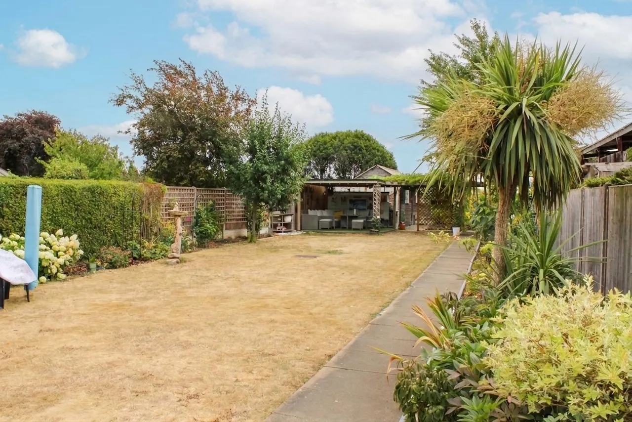 Scawby Road, Scawby Brook, DN20, photo 13