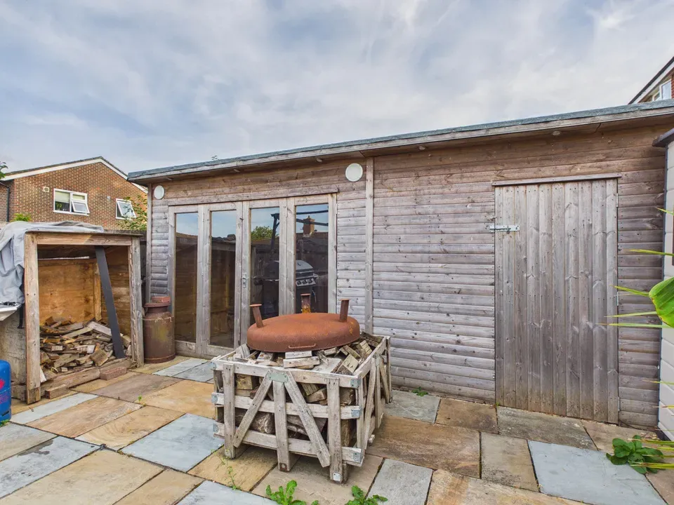 Ash Road, Southwater, photo 14