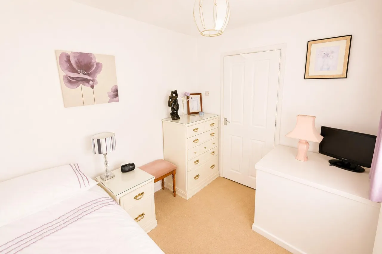 Lammas Road, Watton at Stone, SG14, photo 9