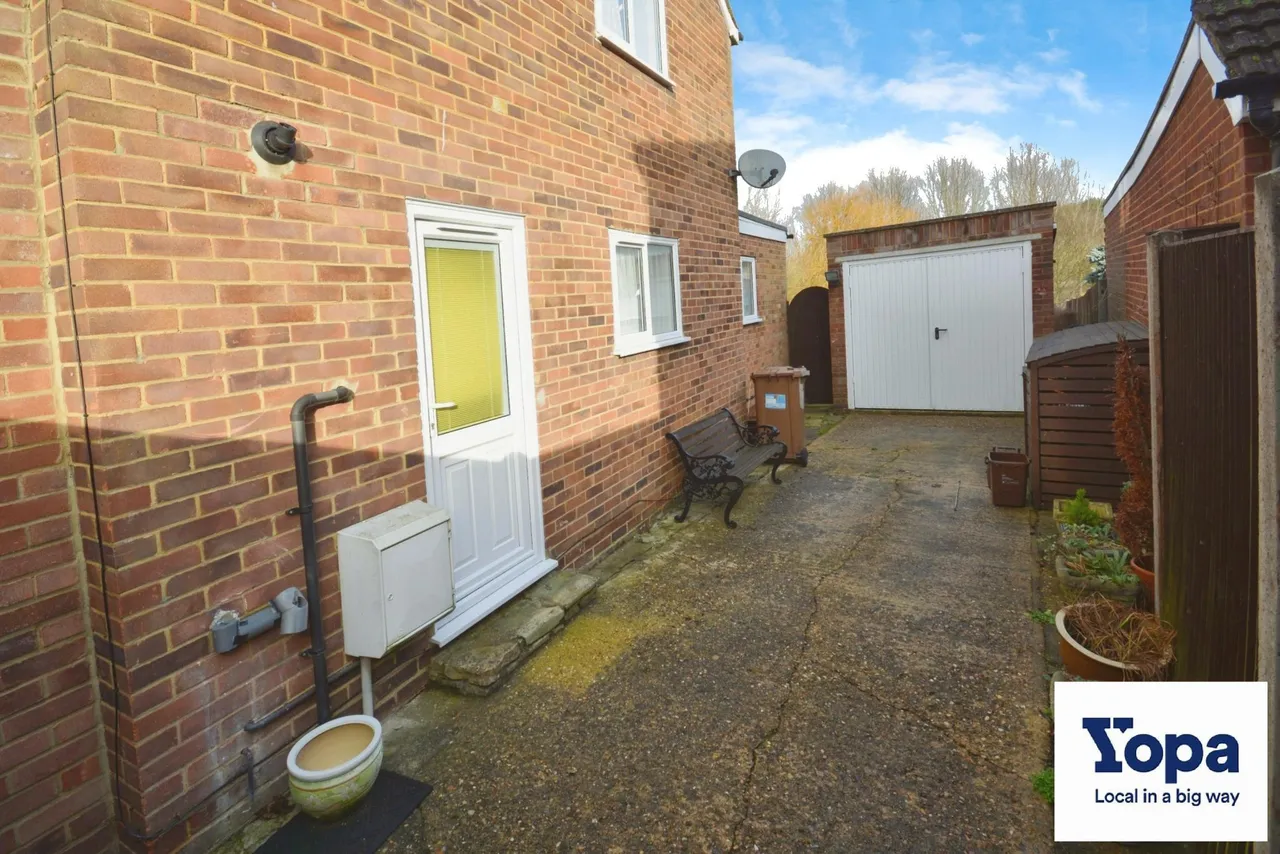 Lammas Road, Watton at Stone, SG14, photo 18