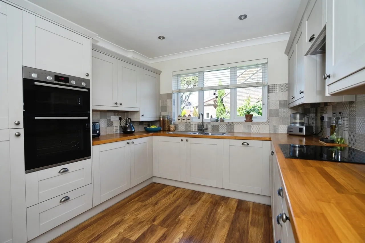 Henderson Walk, Steyning, BN44, photo 2