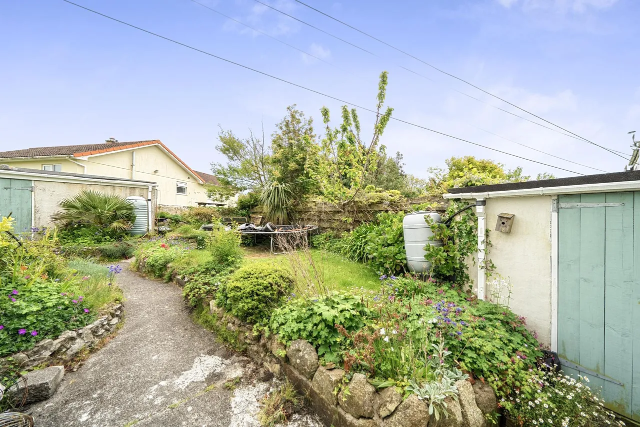 Gew Terrace, Redruth, TR15, photo 16