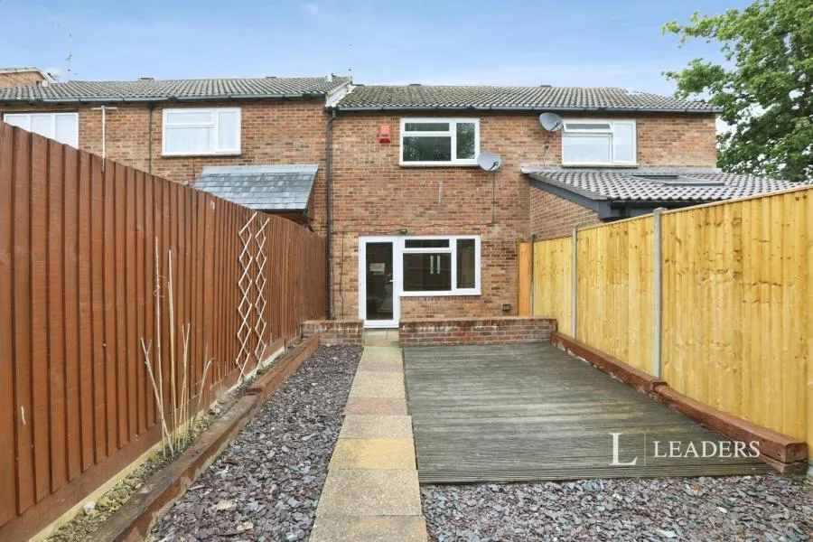 Sycamore Drive, East Grinstead, RH19, photo 19