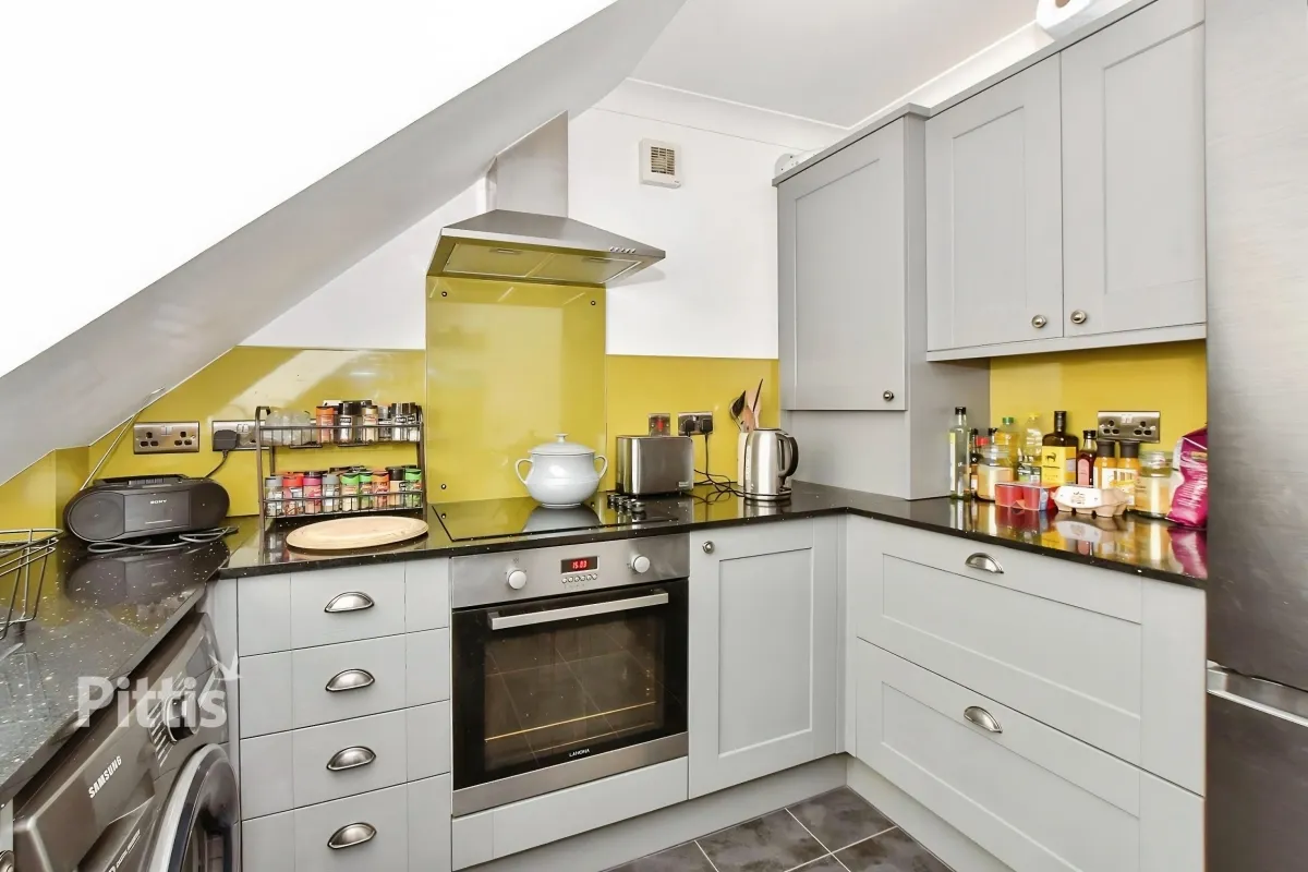 Luccombe Road, Shanklin, PO37, photo 4