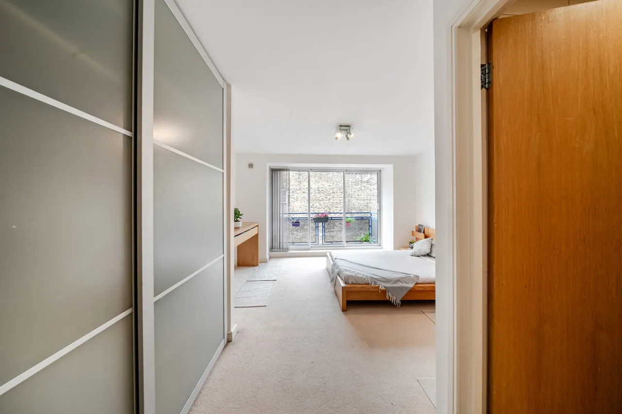 Lower Marsh, SE1, photo 17