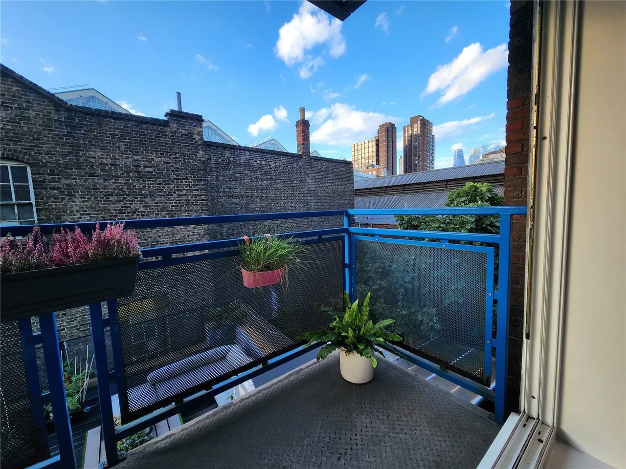 Lower Marsh, SE1, photo 27