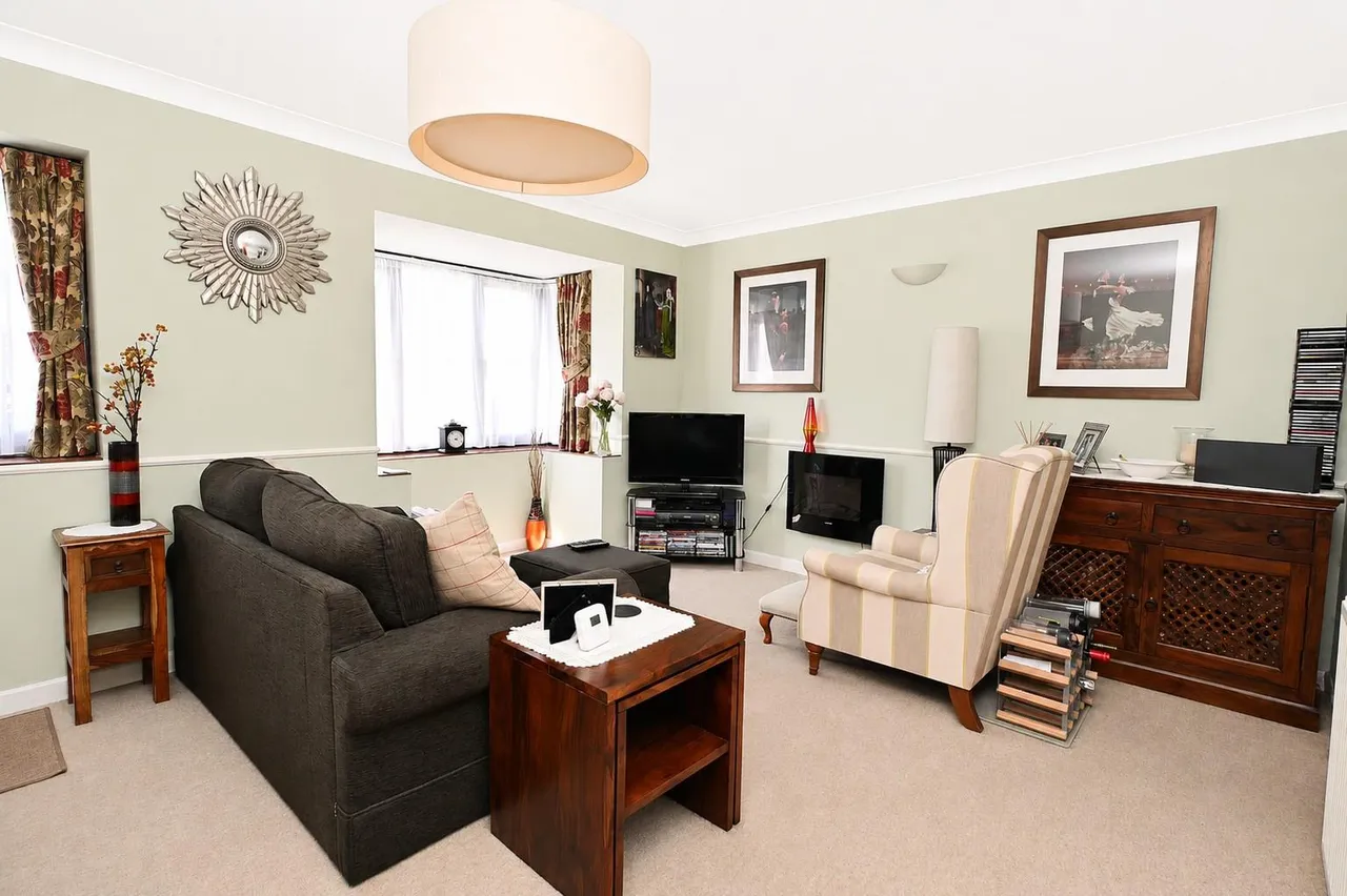 Pittard Road, Basingstoke, photo 2