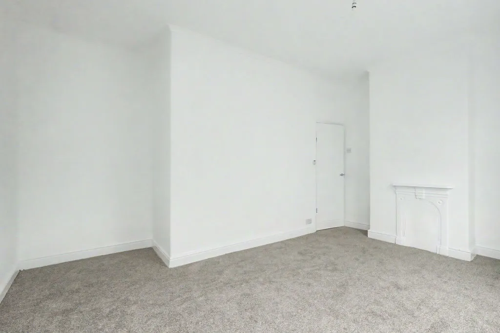 Millais Street, Manchester M40 9JX, photo 13