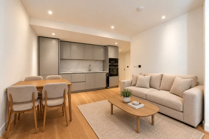 2 bed flat to rent, Marsh Wall, E14