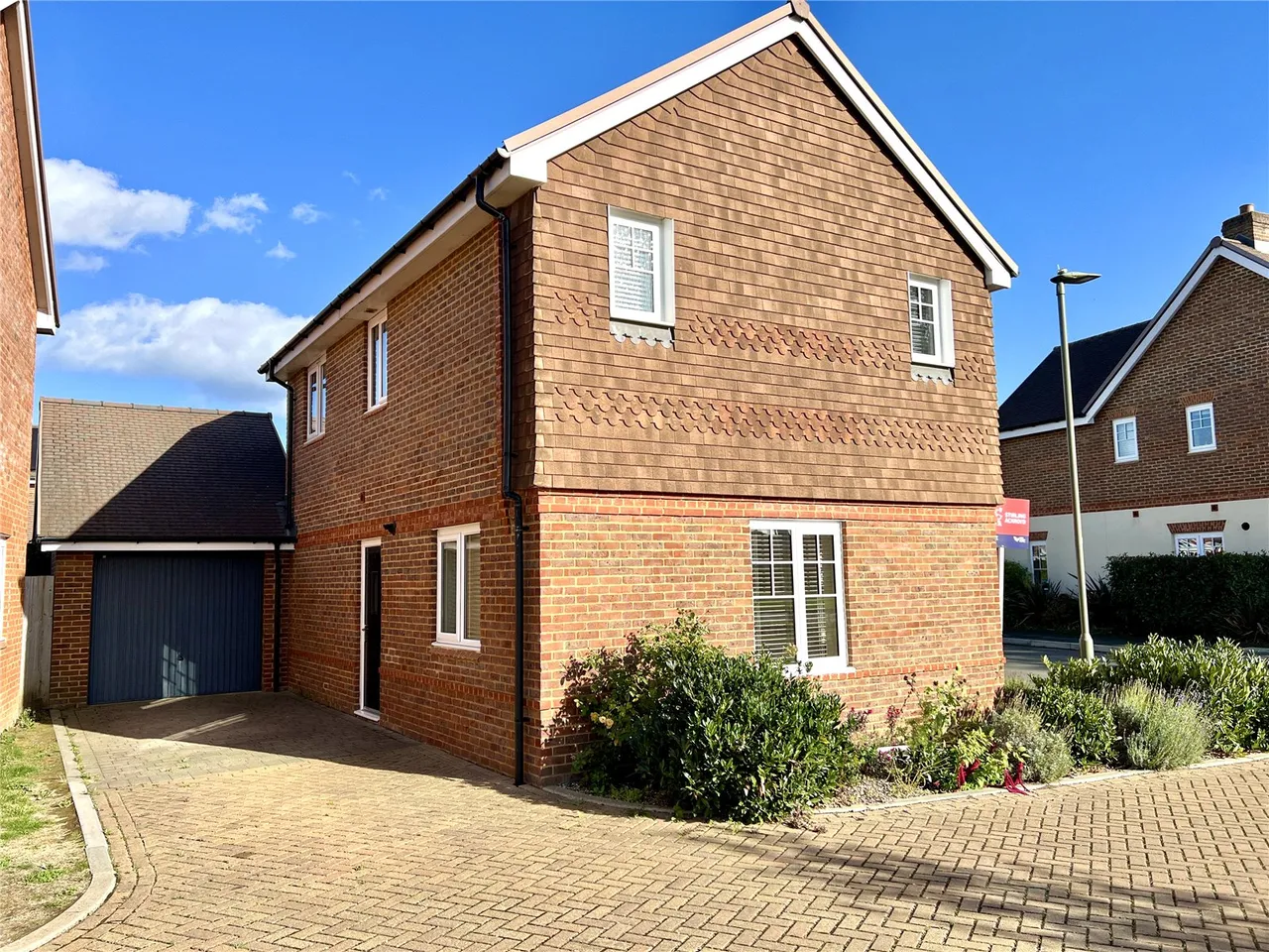 Marjoram Avenue, Cranleigh, GU6, photo 11