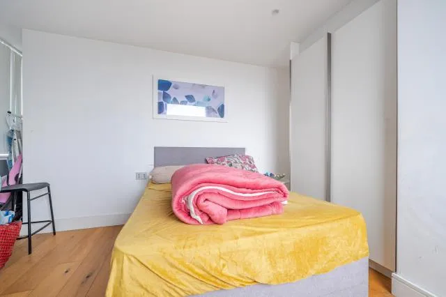 High Street, Slough, SL1, photo 4