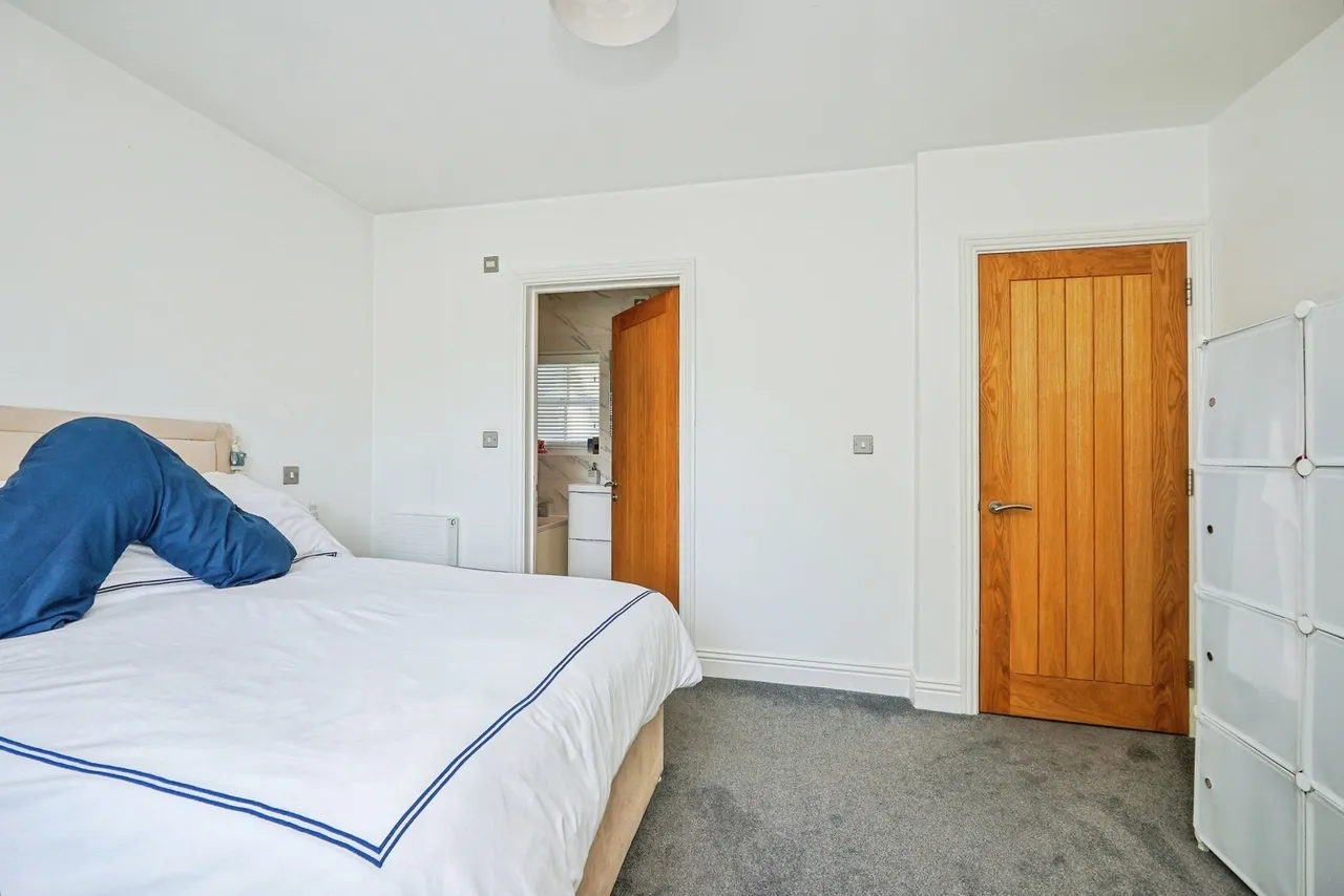 Bushy Ruff House, Alkham Road, Temple Ewell, Dover, CT16, photo 5