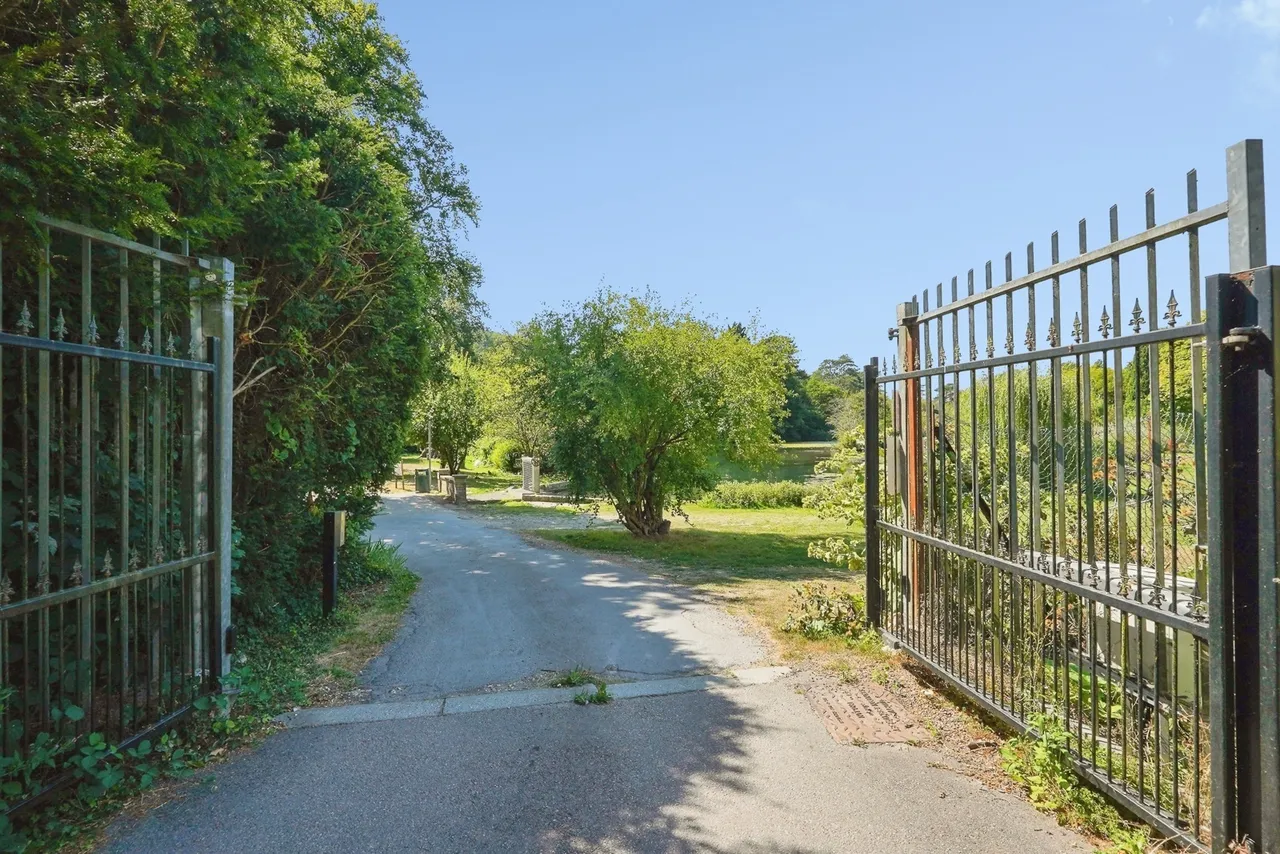 Bushy Ruff House, Alkham Road, Temple Ewell, Dover, CT16, photo 25