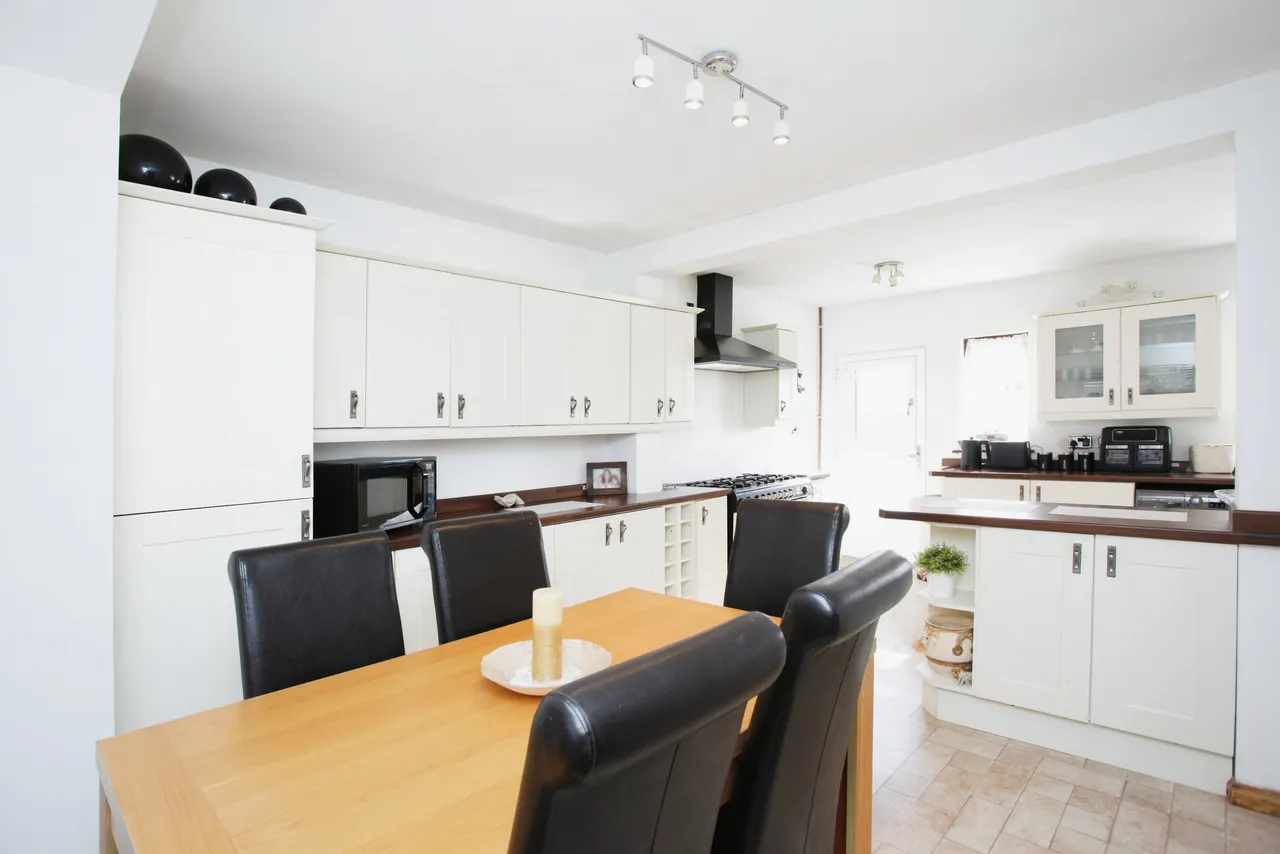 Llanarth Street, Caerphilly, photo 6