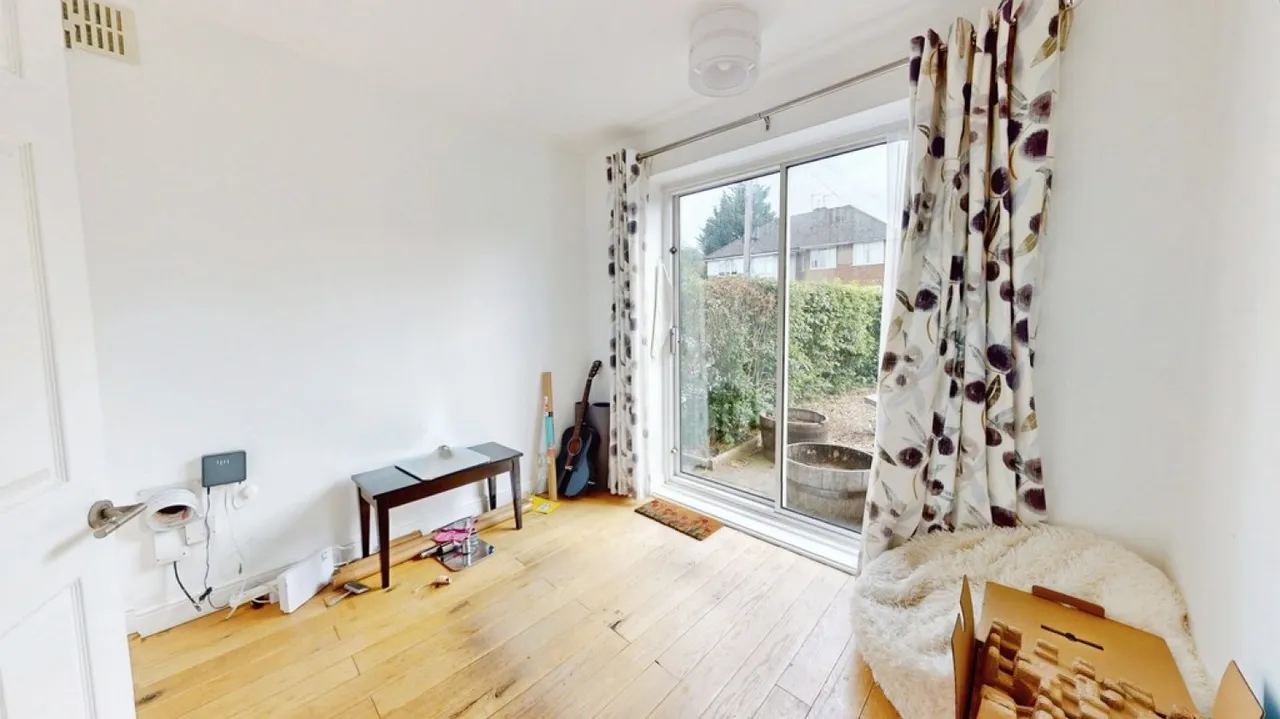 St Georges Drive, Cheltenham, Gloucestershire, photo 6
