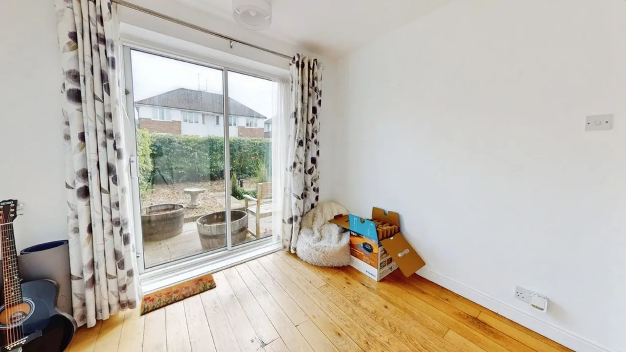 St Georges Drive, Cheltenham, Gloucestershire, photo 11