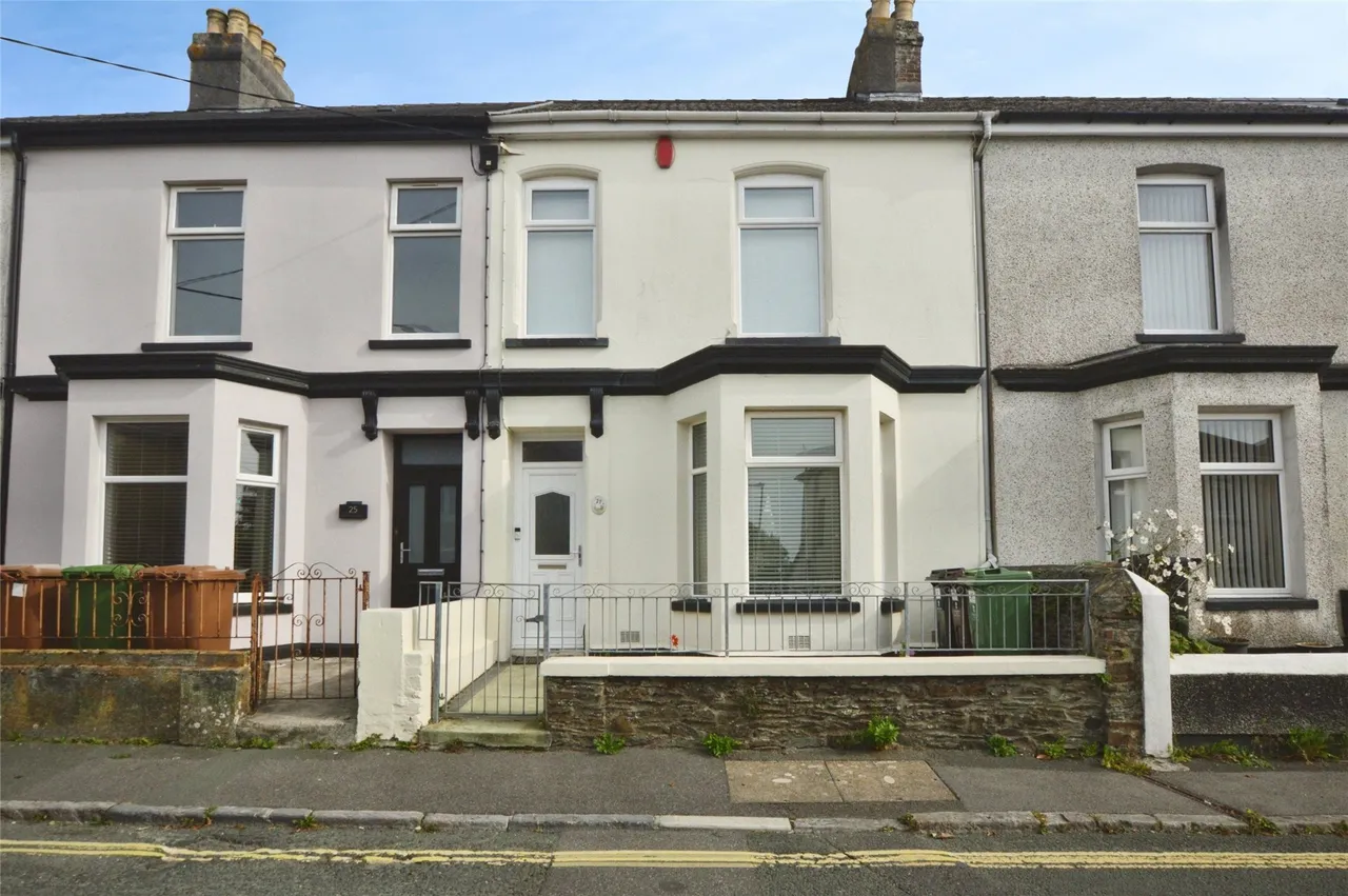 3 bed property for sale, Whitleigh Avenue, Plymouth, PL5