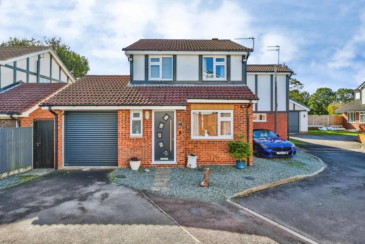 Whyston Court, Hucknall, NG15, photo 24