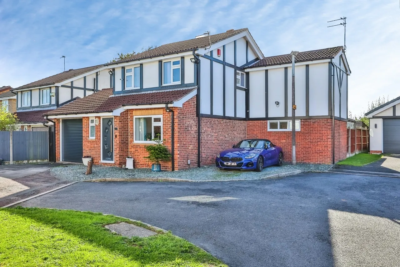 4 bed house for sale, Whyston Court, Hucknall, NG15