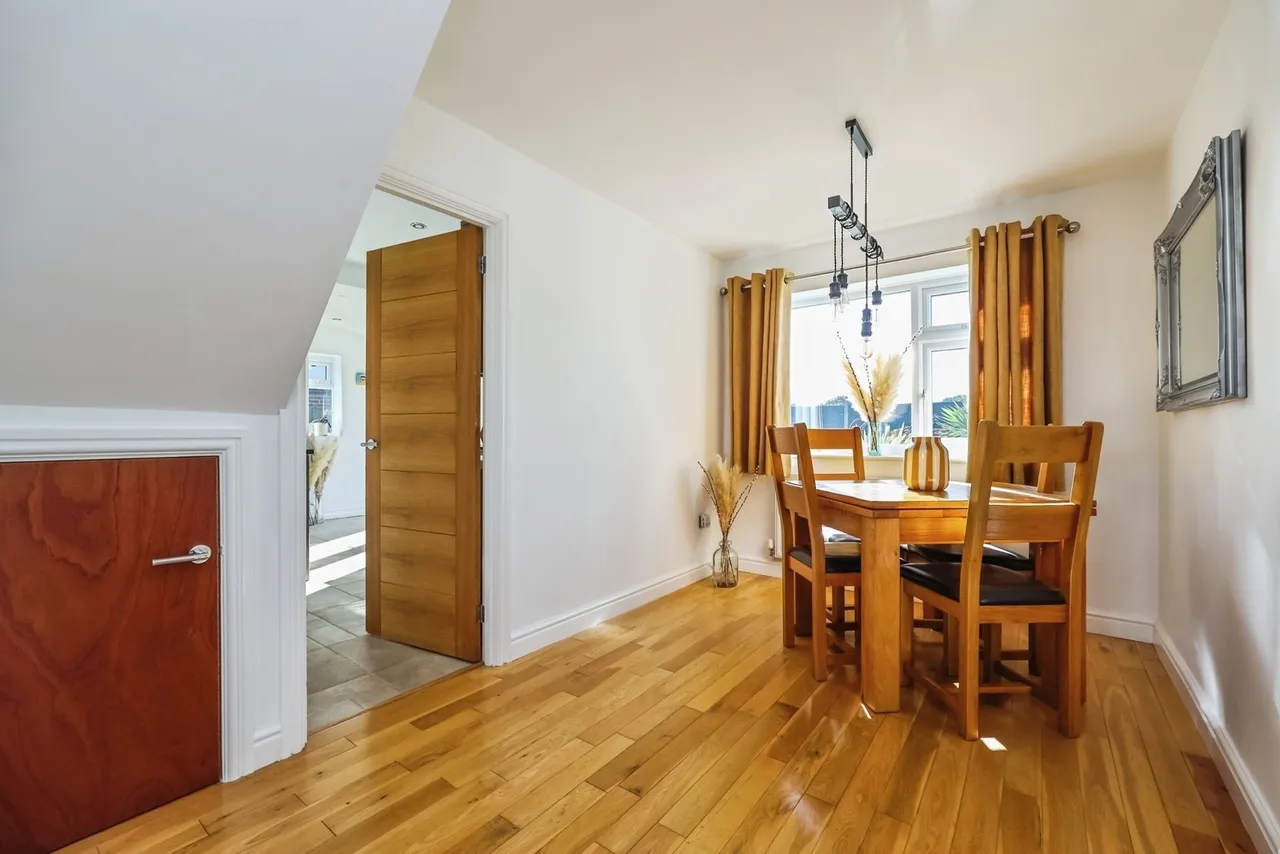 Whyston Court, Hucknall, NG15, photo 7