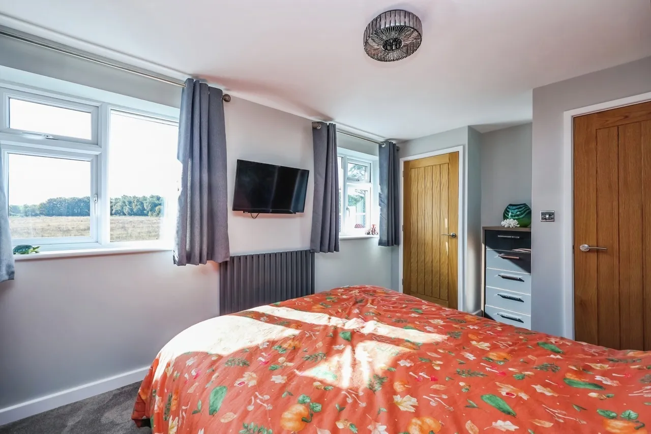 Whyston Court, Hucknall, NG15, photo 15