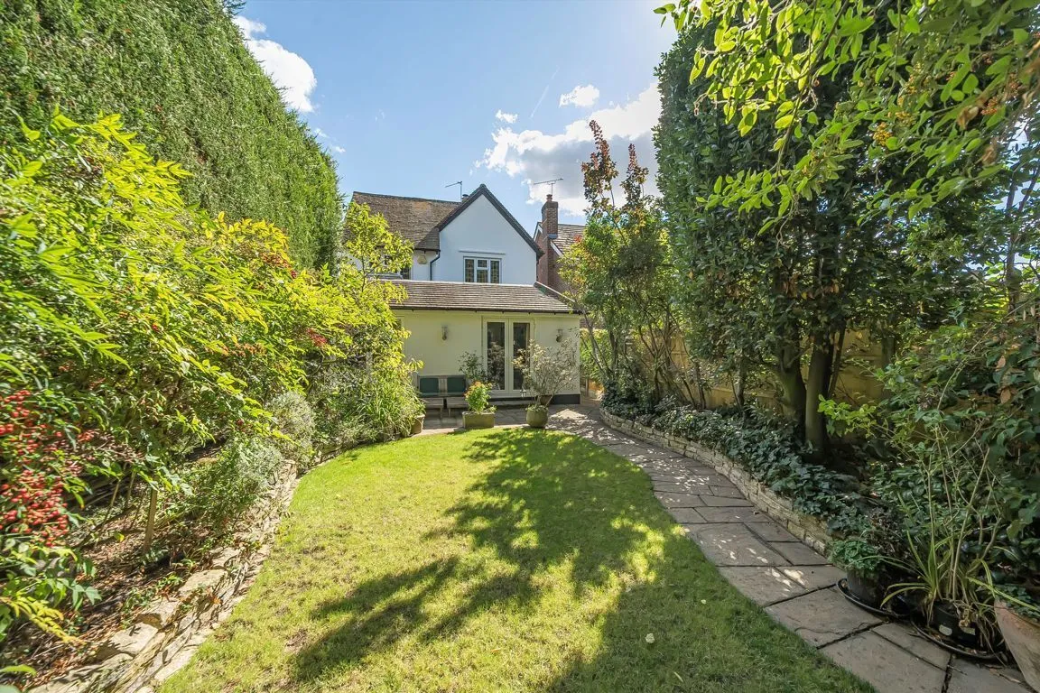 3 bed house for sale, Woodham Lane, Addlestone, KT15
